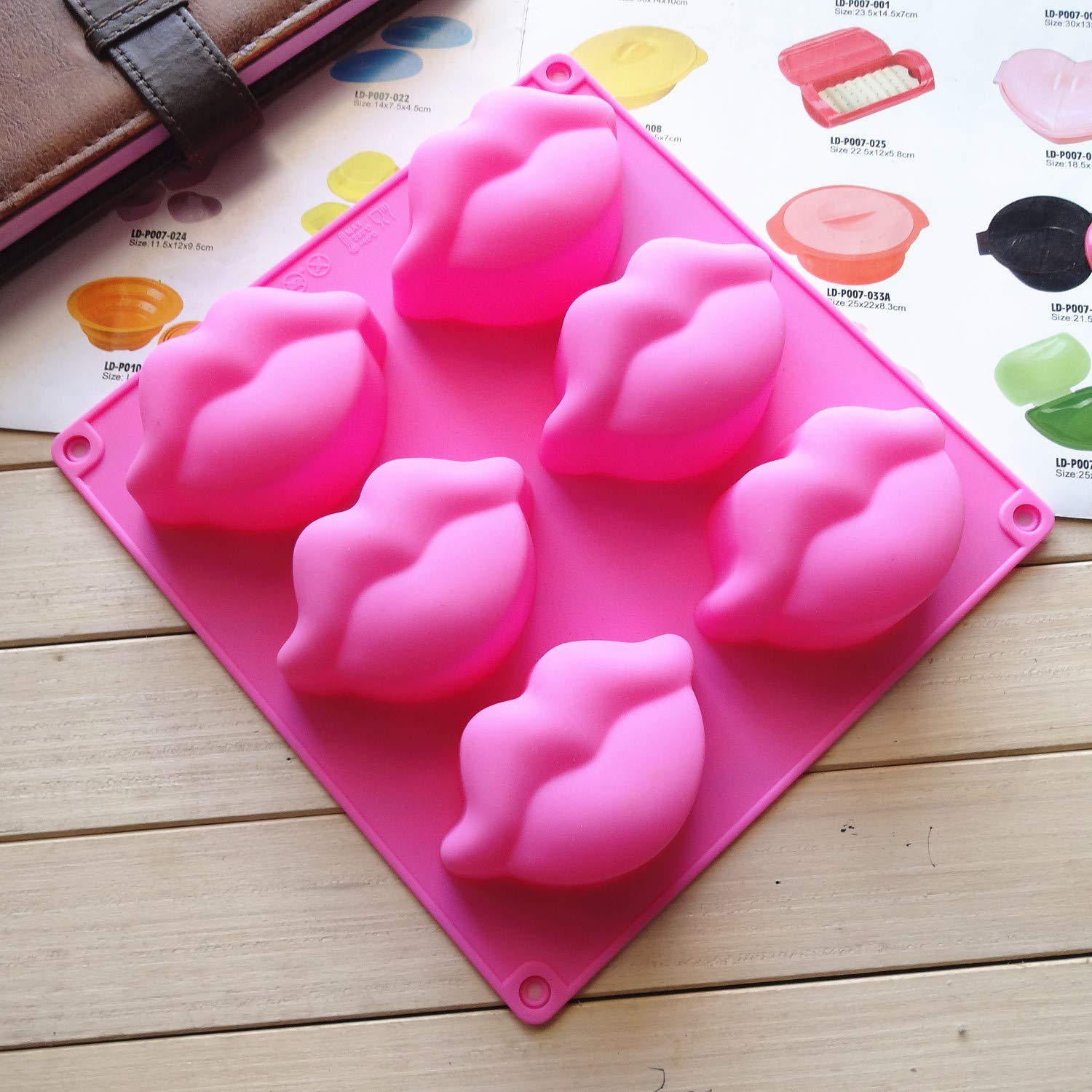 Hot Lips Soap Mold 3