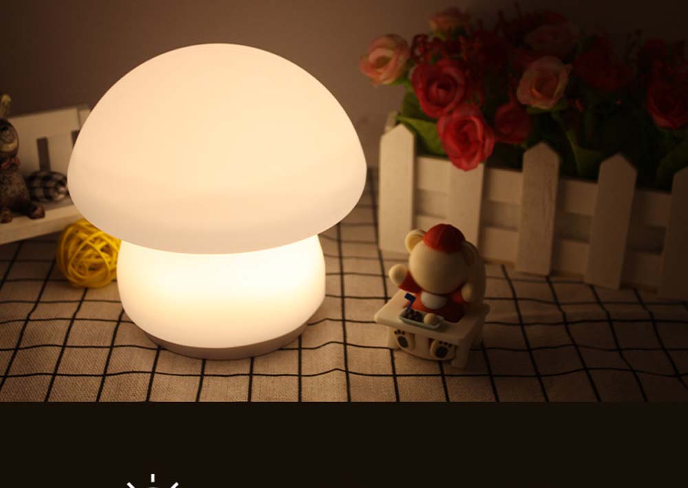 Mushroom silicone night light small table lamp school girl cute pat lamp gift 2