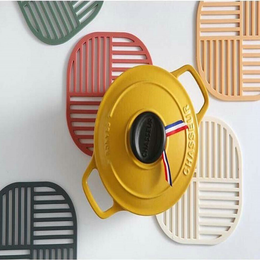 Square silicone tablemat kitchen anti scald insulated pot mat creative ins geometric openwork bowl mat coaster 6