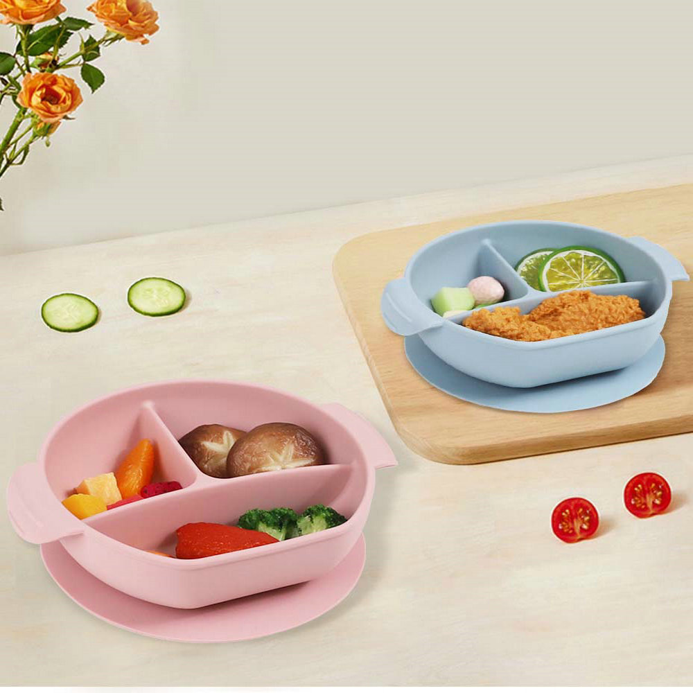 Baby integrated with suction cup compartment food tray fork and spoon feeding cutlery set children's silicone dinner plate 3